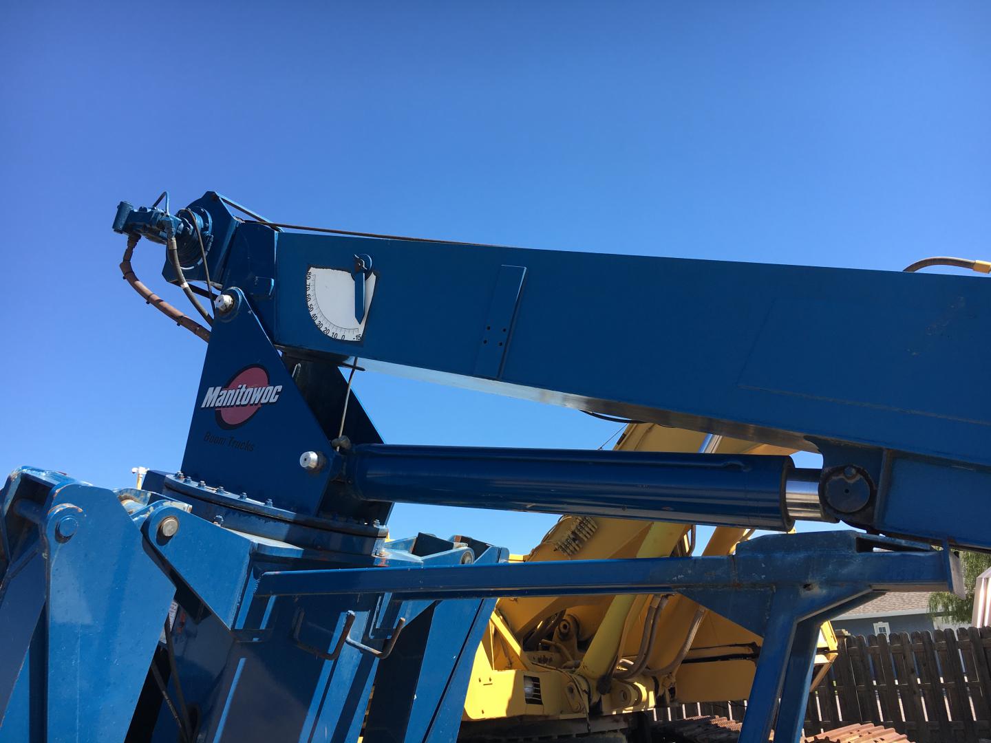 ./imagenes/INVOICE/2019/17168/GRUA MONITOWOC 2281 (17).JPG